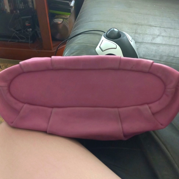 Sophia Madison Pleated Mauve Leather Satchel - Picture 10 of 11